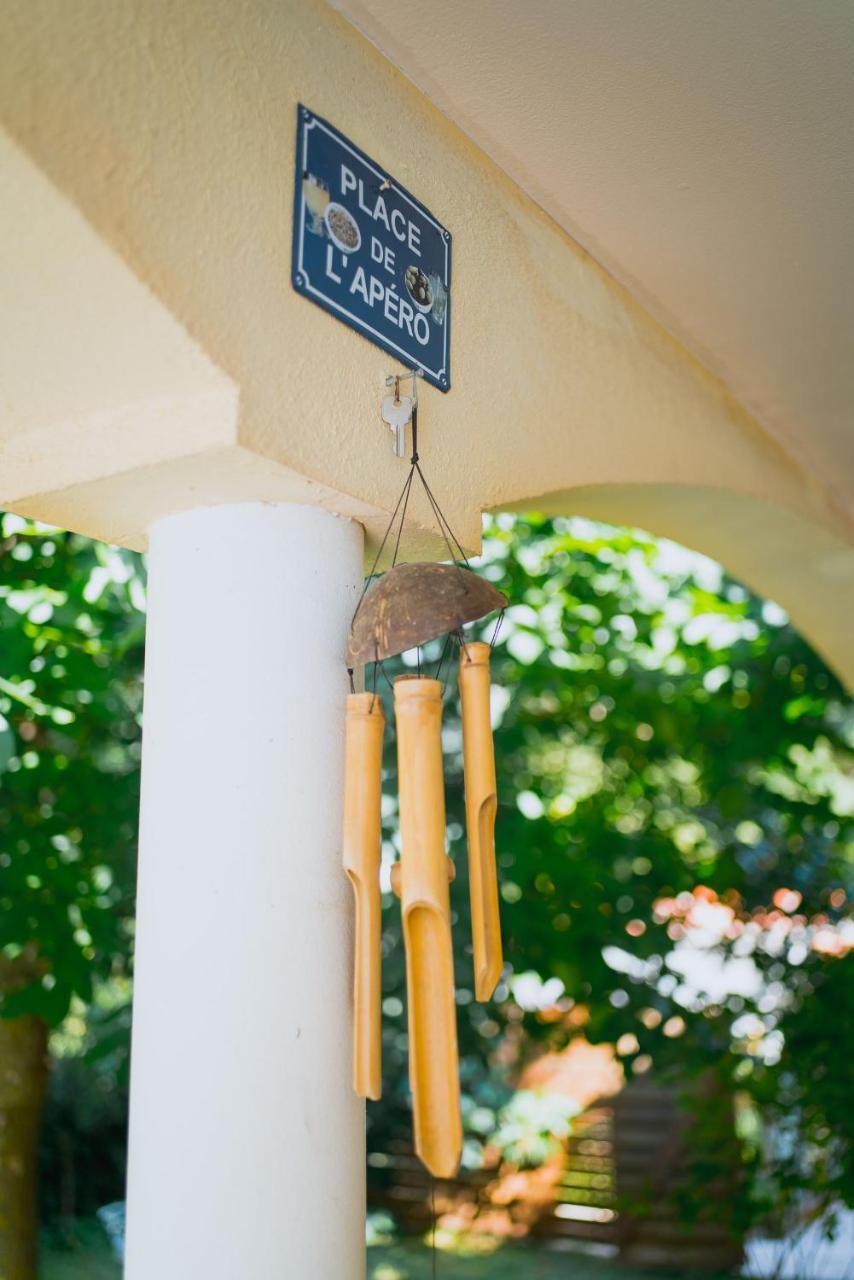 Mas Des Sentes Petit T1 Apartamento Nans-les-Pins Exterior foto